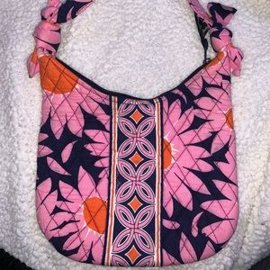 Vera Bradley small hang bag with three pockets